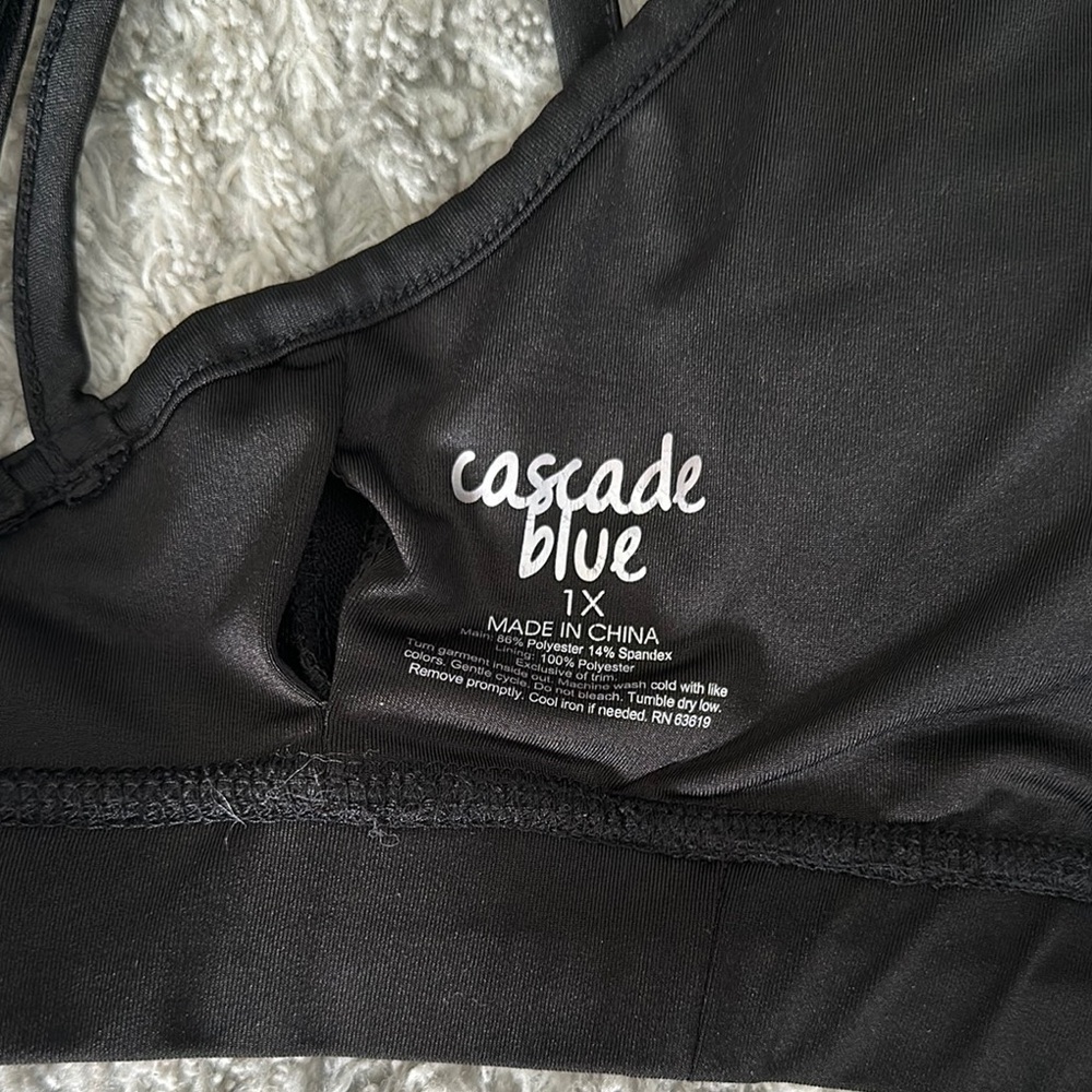Cascade Blue Black Strappy Sports Bra - Picture 4 of 5